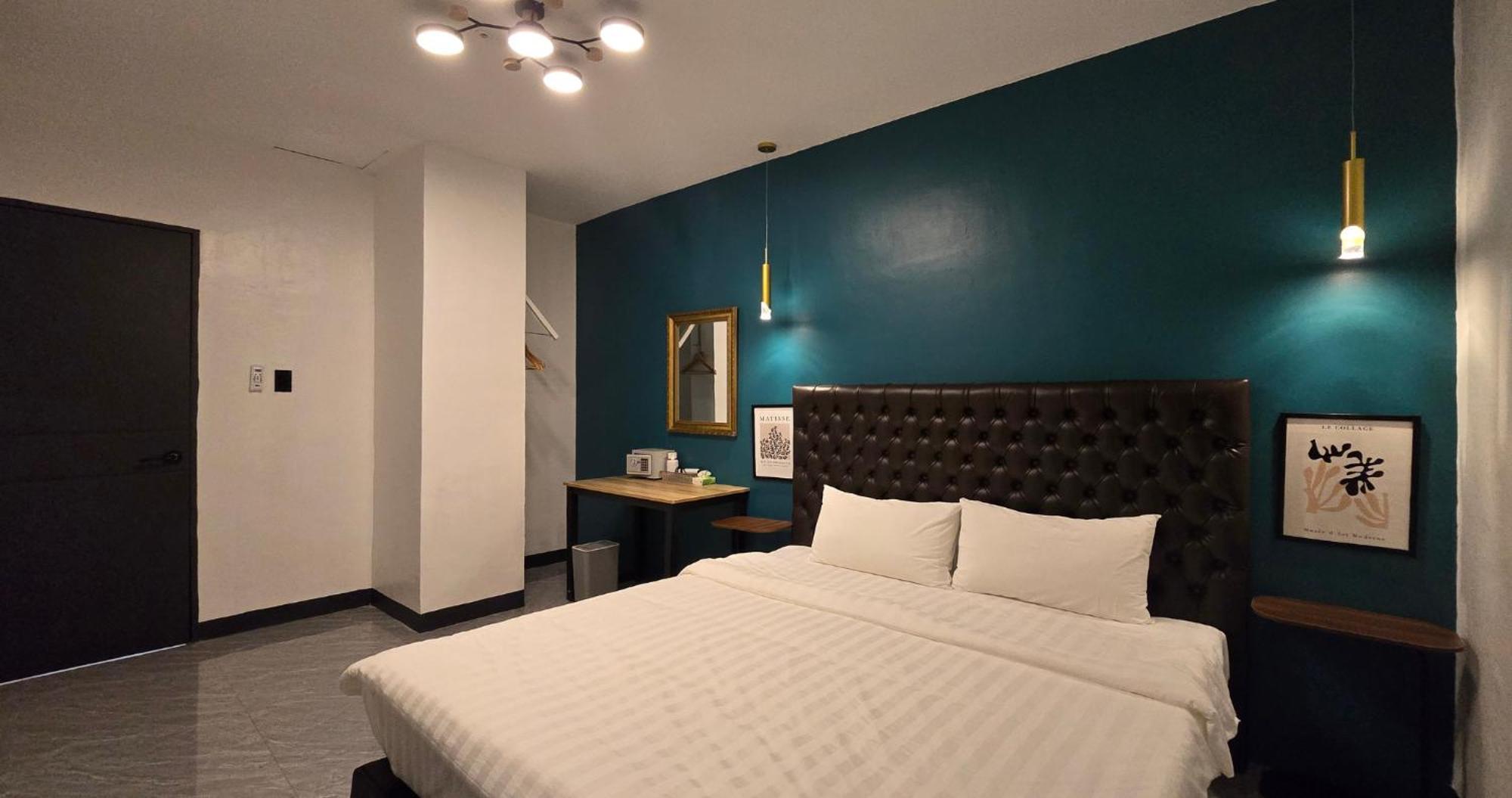 Aston Stay And Villas Mabalacat Eksteriør billede